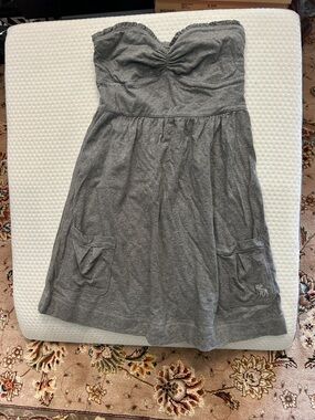 Abercrombie & Fitch Gray Strapless Knit Dress-M